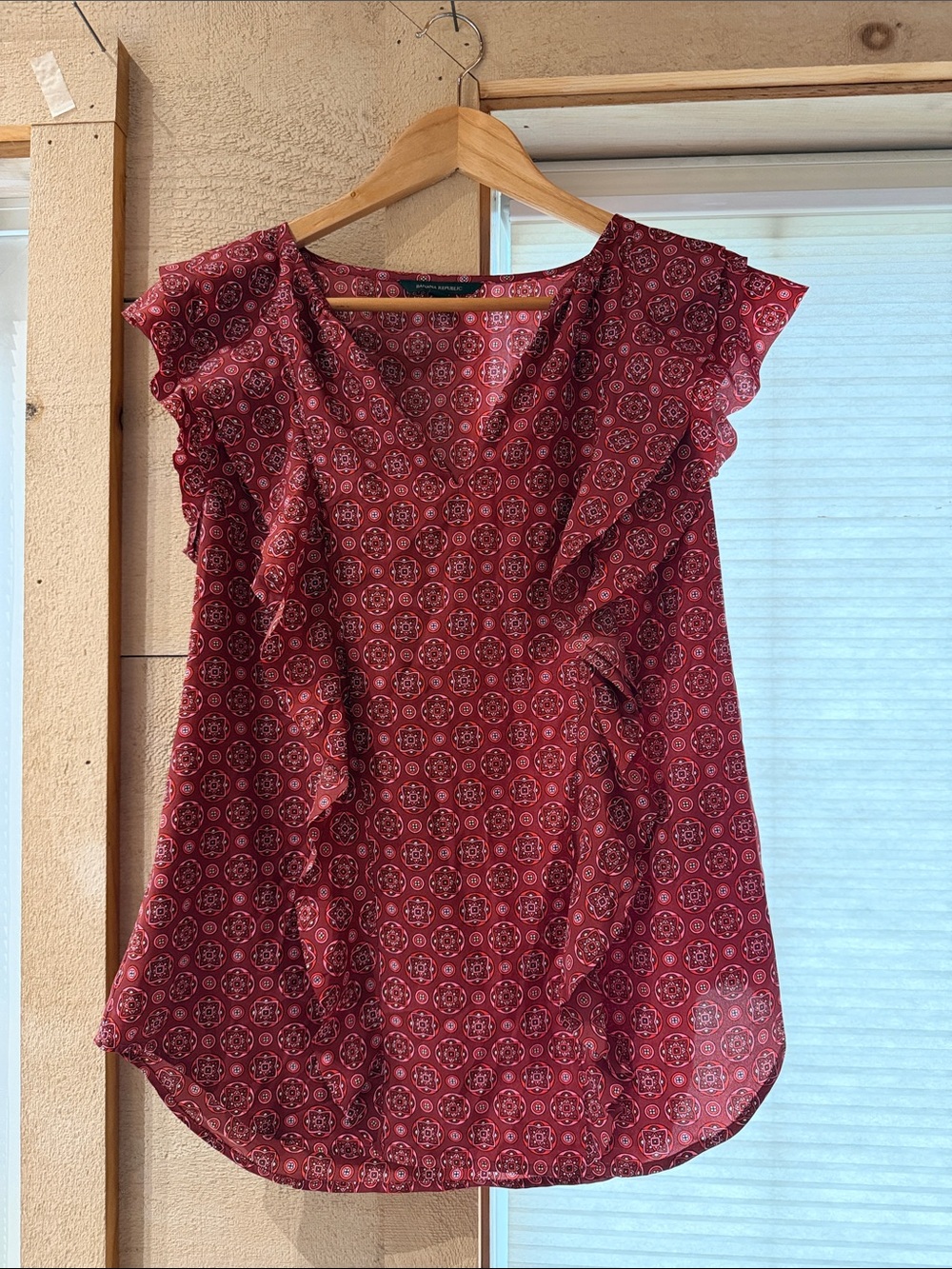 Banana Republic Red Printed Ruffle Blouse